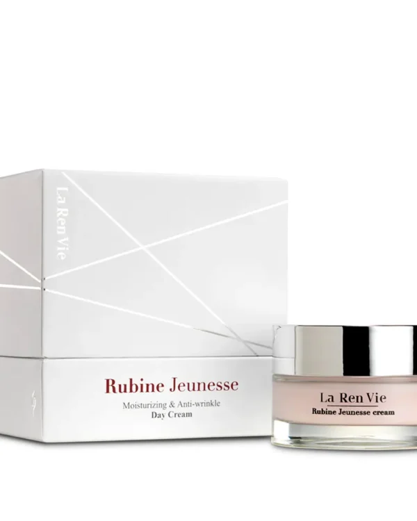 Ενυδάτωση Προσώπου Μακράς Διάρκειας